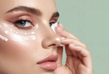 Do Oil-Blotting Papers Ruin Your Makeup Before a Meeting?
